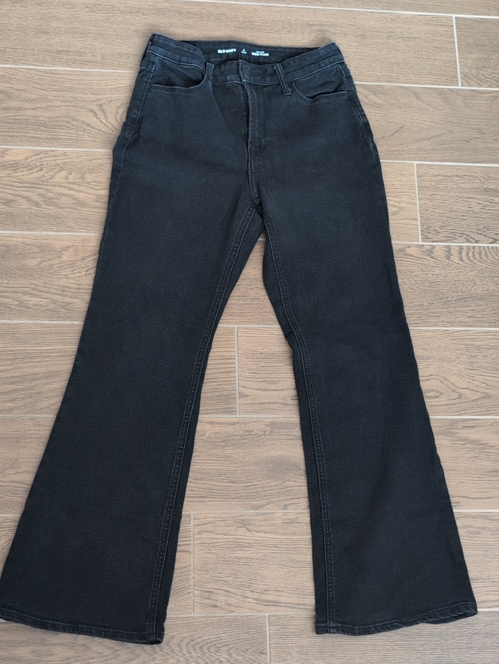Old Navy Black Women's WOW Flared Jeans Size 4 Petite